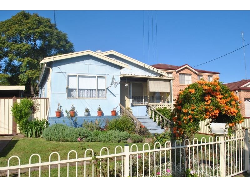 44 Denison St, Villawood NSW 2163