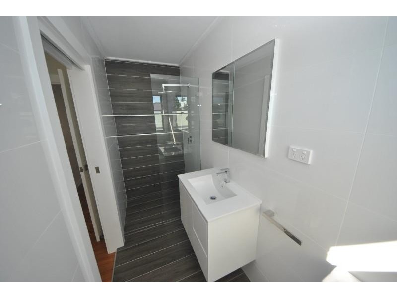 972 Woodville  Road, Villawood NSW 2163