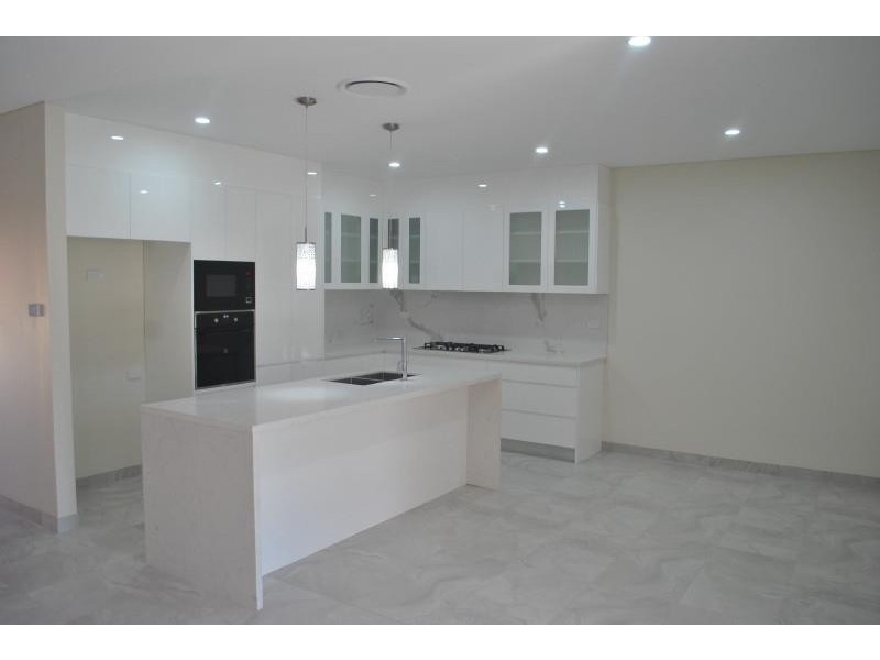 972 Woodville  Road, Villawood NSW 2163