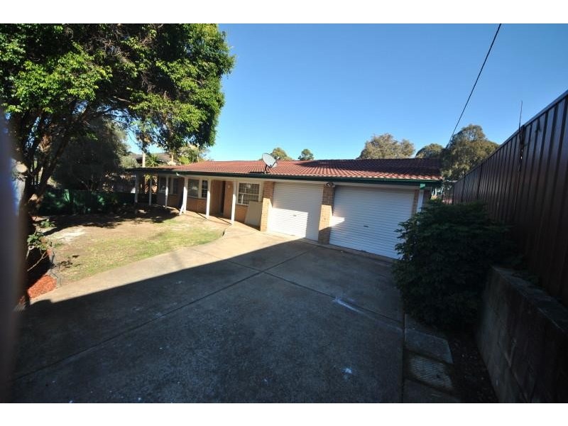 20a Leemon St, Condell Park NSW 2200