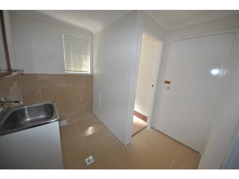 20a Leemon St, Condell Park NSW 2200