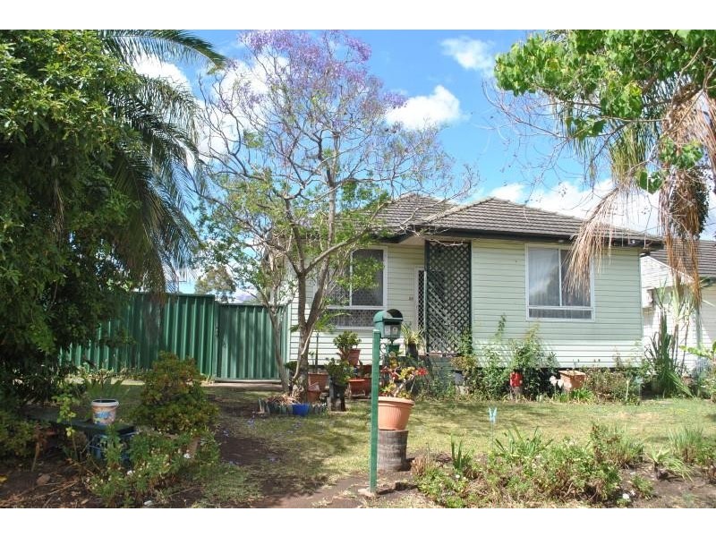 59 Gurney Rd, Chester Hill NSW 2162