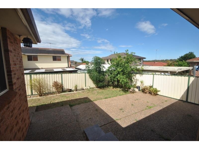 18 Esk Ave, Green Valley NSW 2168