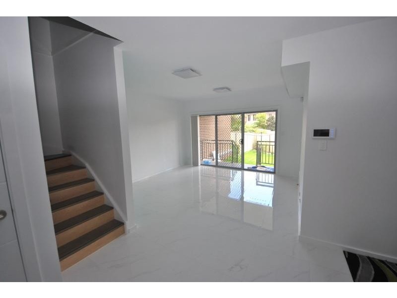 2c Lorando  Avenue, Sefton NSW 2162