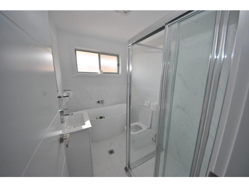 2c Lorando  Avenue, Sefton NSW 2162