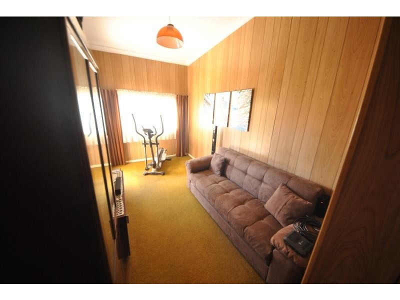 3 Holden St, Chester Hill NSW 2162