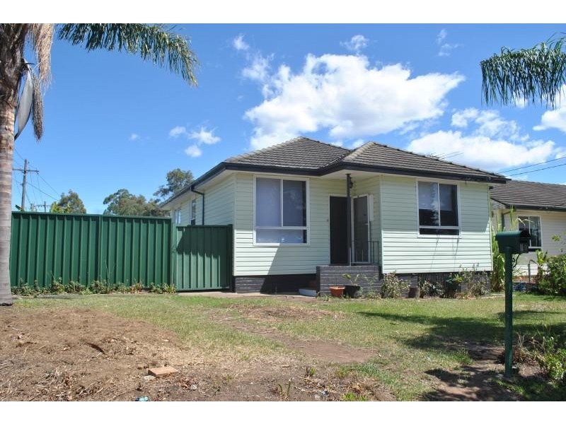 59 Gurney Rd, Chester Hill NSW 2162