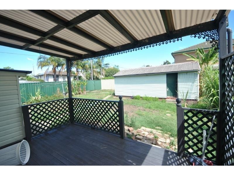 59 Gurney Rd, Chester Hill NSW 2162