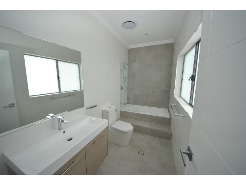 7a Bowden Bvd, Yagoona NSW 2199