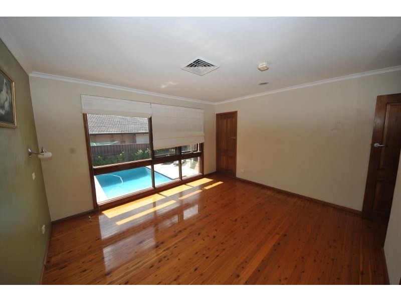 45 Lucinda Avenue, Bass Hill NSW 2197