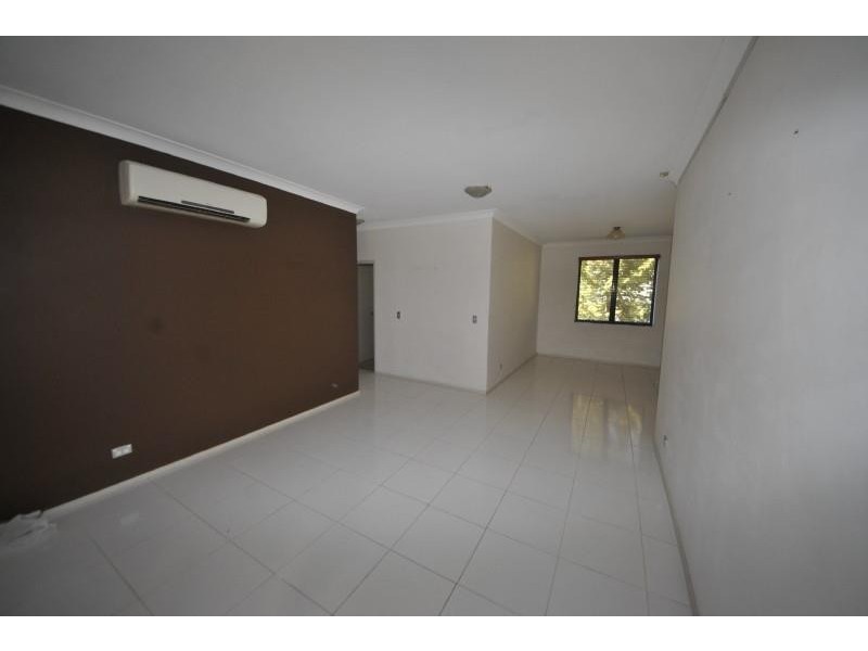 9/35-37 Lydbrook Street, Westmead NSW 2145