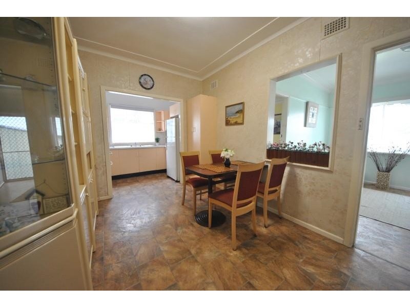 33 Stephenson Street, Birrong NSW 2143