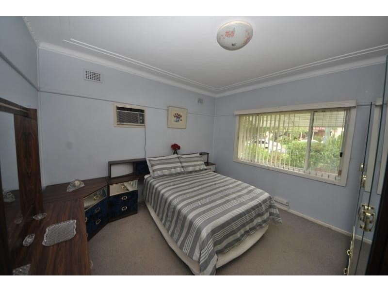33 Stephenson Street, Birrong NSW 2143