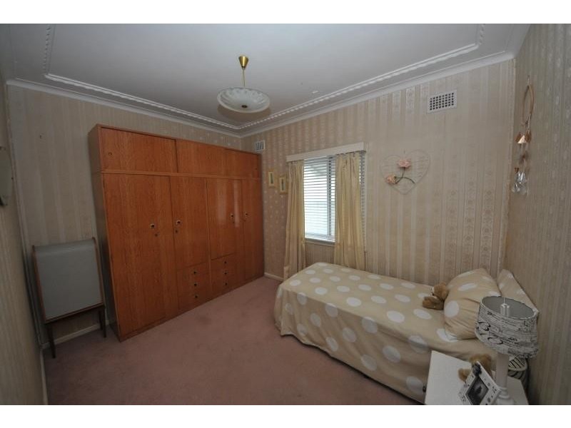 33 Stephenson Street, Birrong NSW 2143