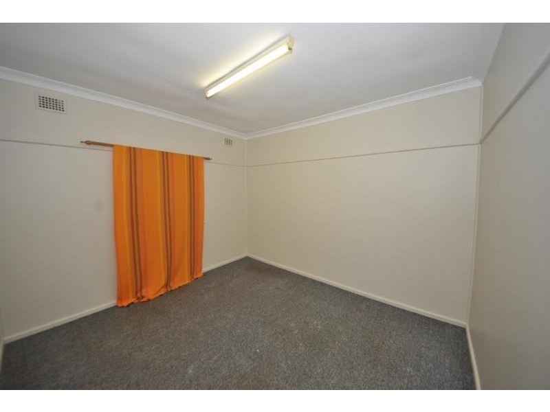 15 Robertson Road, Chester Hill NSW 2162