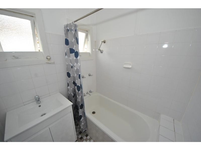 3 Gazzard Street, Birrong NSW 2143