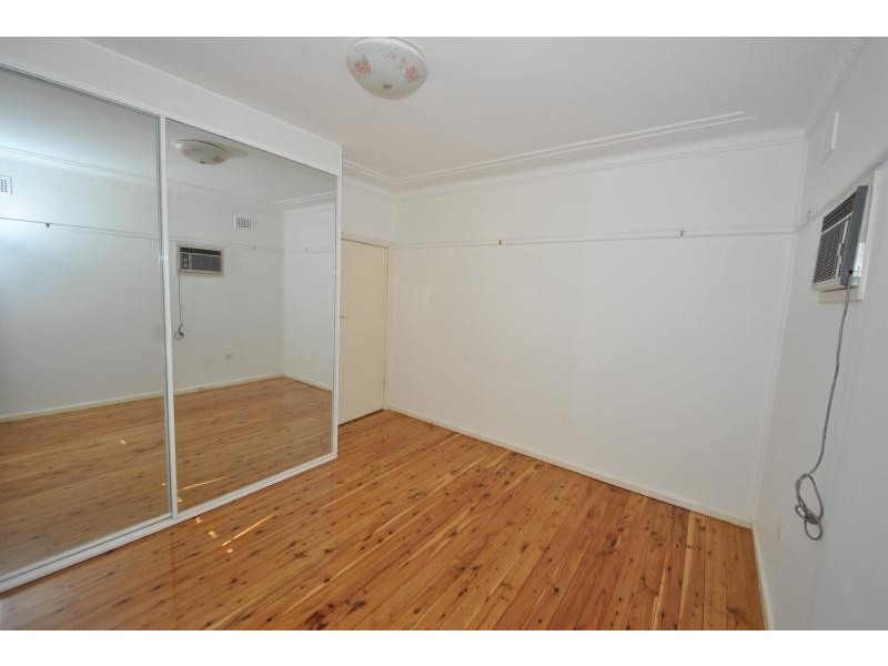 33 Stephenson Street, Birrong NSW 2143