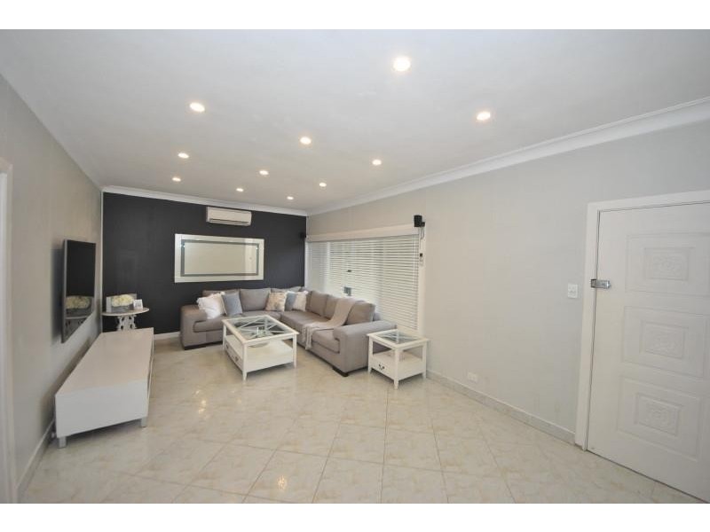 2 Brown Street, Chester Hill NSW 2162