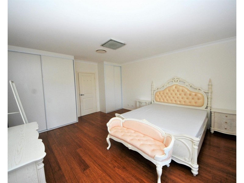 17 Hart Street, Dundas Valley NSW 2117