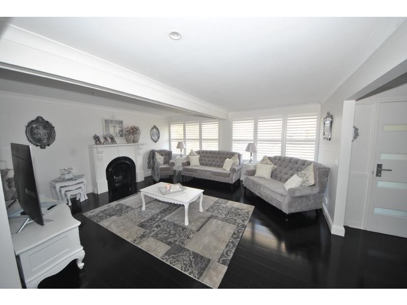 14 Hoys Road, Lansvale NSW 2166