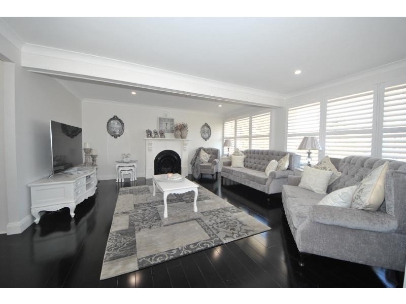 14 Hoys Road, Lansvale NSW 2166