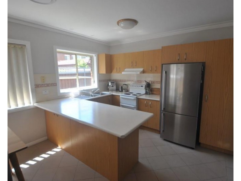 2/51 Campbell Hill Road, Guildford NSW 2161