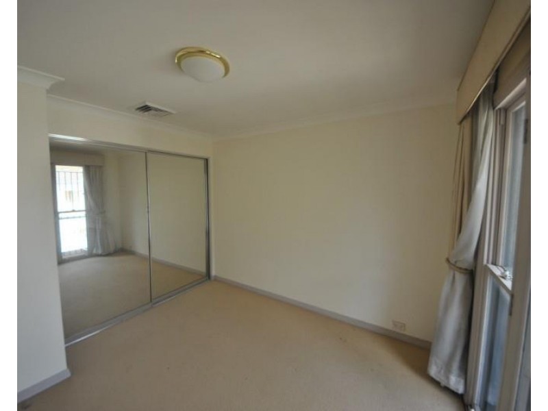 25 Brompton Road, Kensington NSW 2033