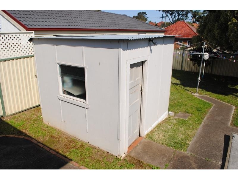 15 Nyora Street, Chester Hill NSW 2162