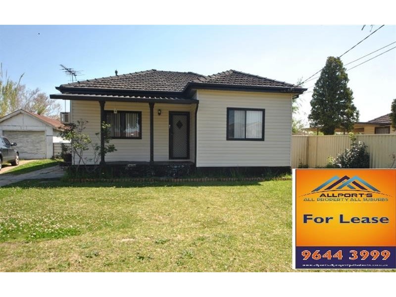 21 Loftus Street, Fairfield East NSW 2165