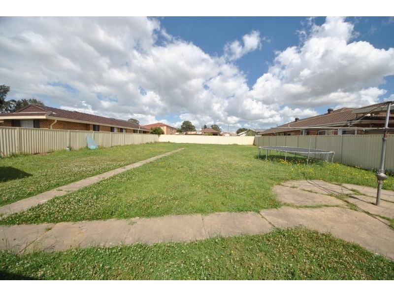 21 Loftus Street, Fairfield East NSW 2165