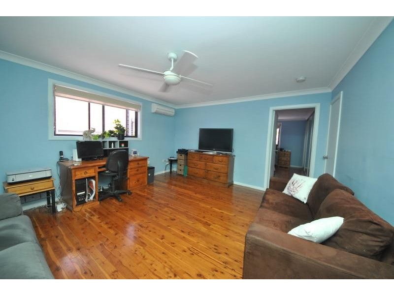 18 St Pauls Place, Chester Hill NSW 2162