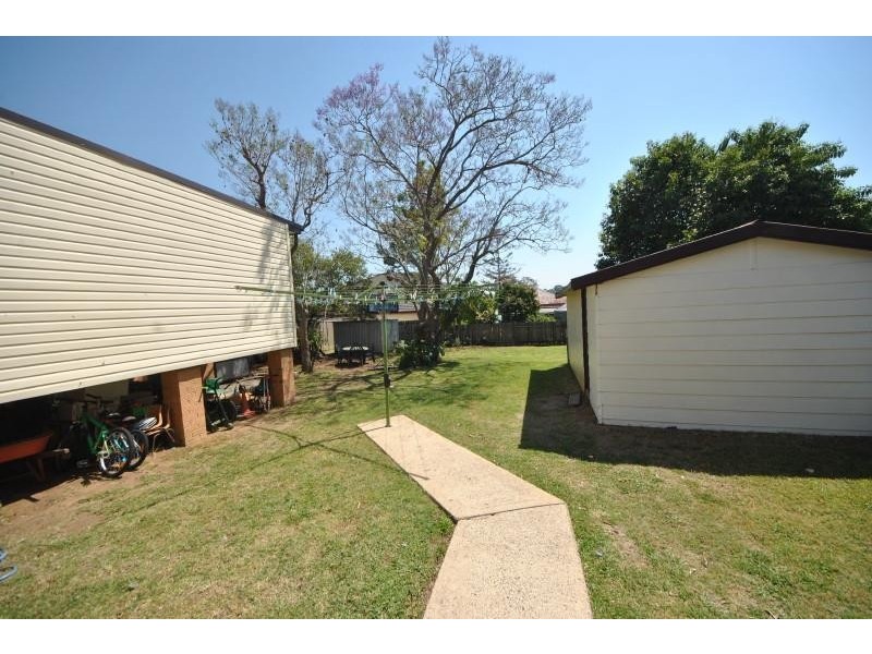 18 St Pauls Place, Chester Hill NSW 2162