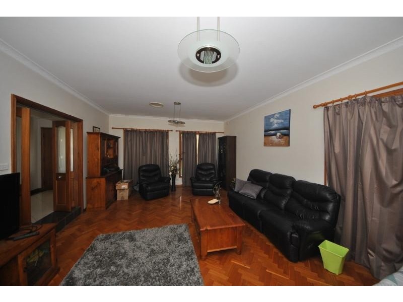 31 Burton Avenue, Chester Hill NSW 2162
