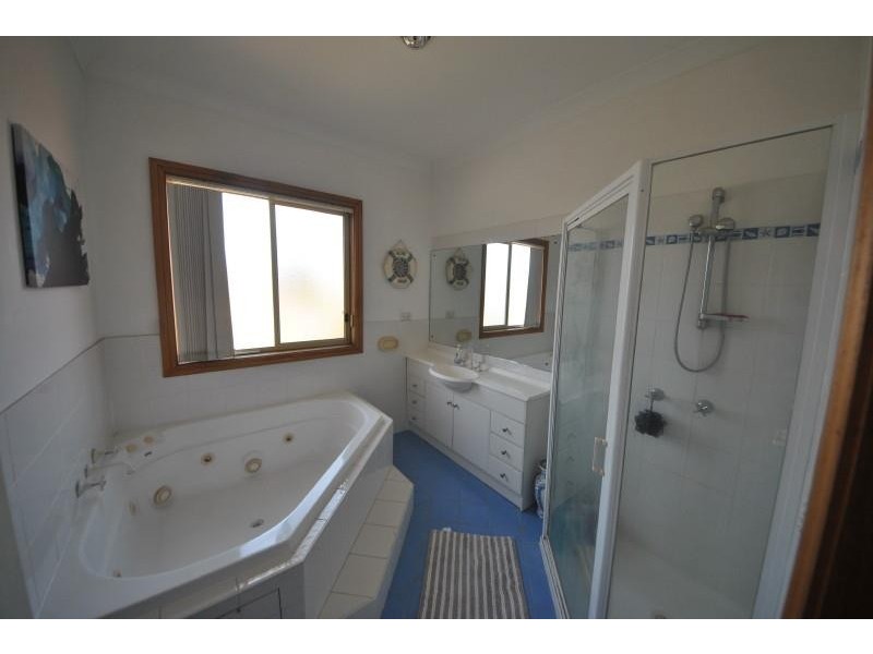 31 Burton Avenue, Chester Hill NSW 2162