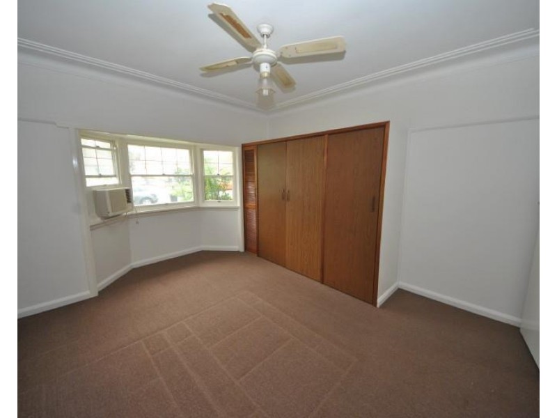 7 Birrong Avenue, Birrong NSW 2143