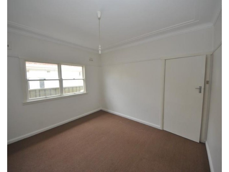 7 Birrong Avenue, Birrong NSW 2143