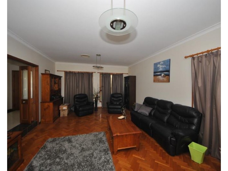 31 Burton Avenue, Chester Hill NSW 2162