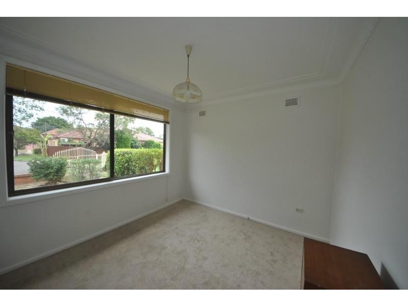 9 Tewinga  Road, Birrong NSW 2143