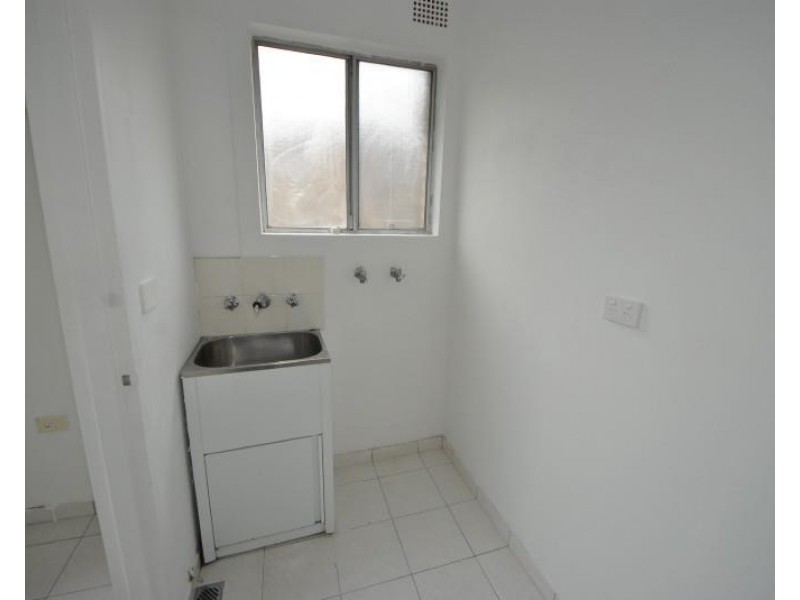 2/4 Rawson  Street, Rockdale NSW 2216