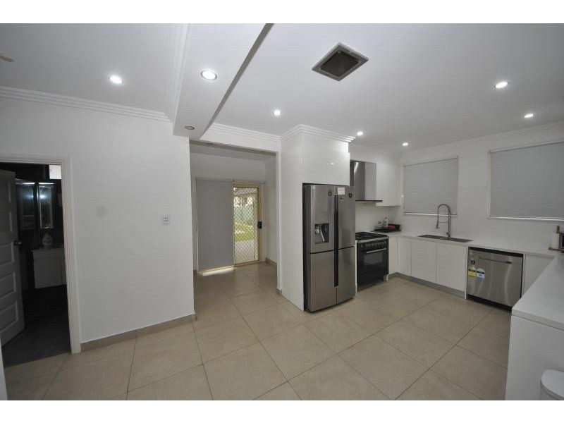 31 Ferndell Street, Chester Hill NSW 2162