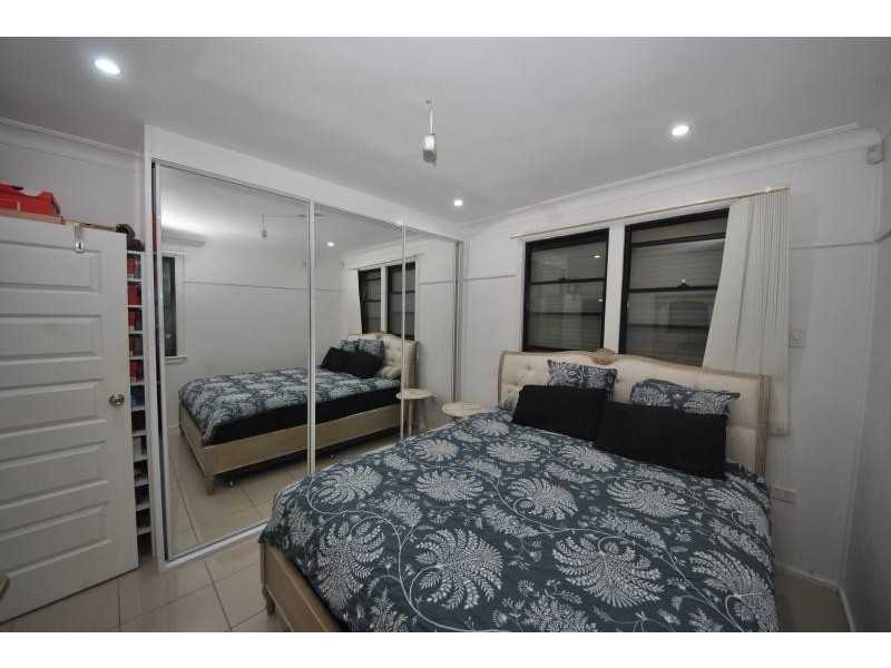 31 Ferndell Street, Chester Hill NSW 2162