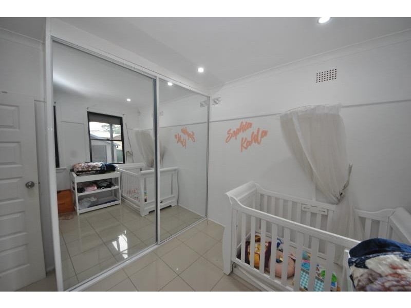 31 Ferndell Street, Chester Hill NSW 2162