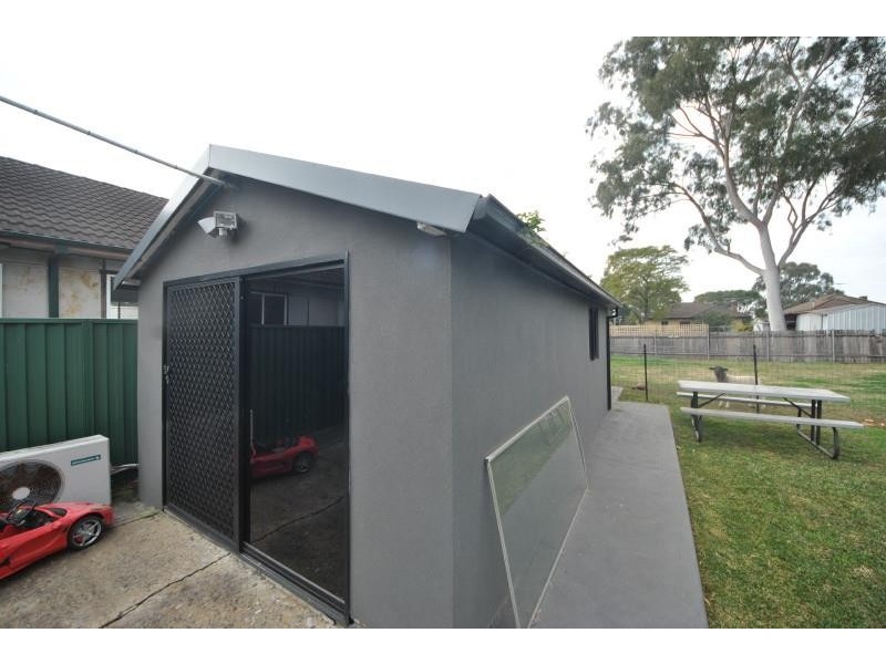 31 Ferndell Street, Chester Hill NSW 2162