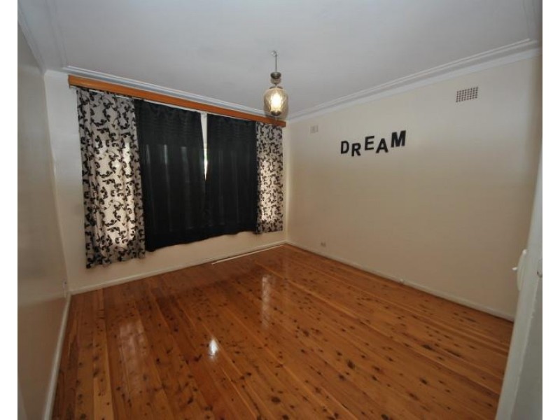 45 Chifley Avenue, Sefton NSW 2162