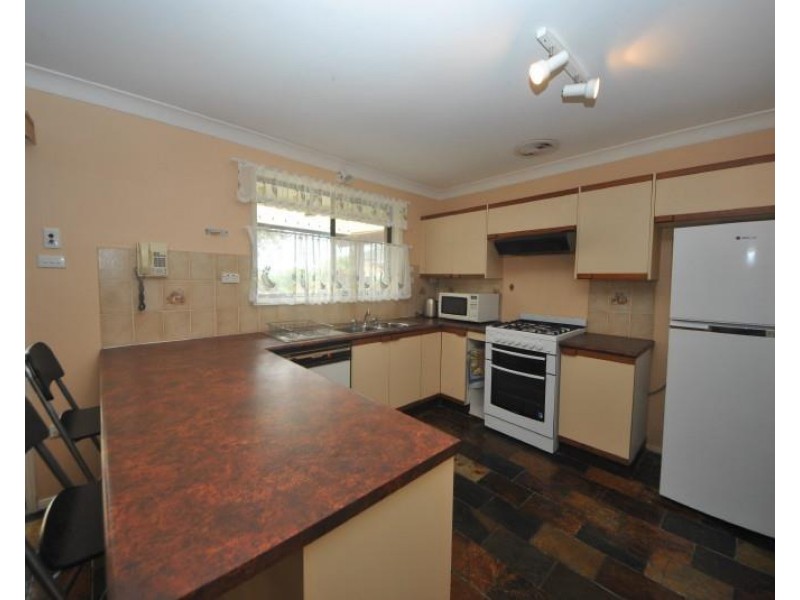 18 Allan Avenue, Belmore NSW 2192