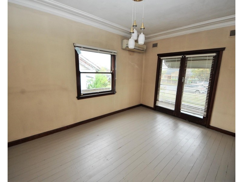 11 Parkham Street, Chester Hill NSW 2162