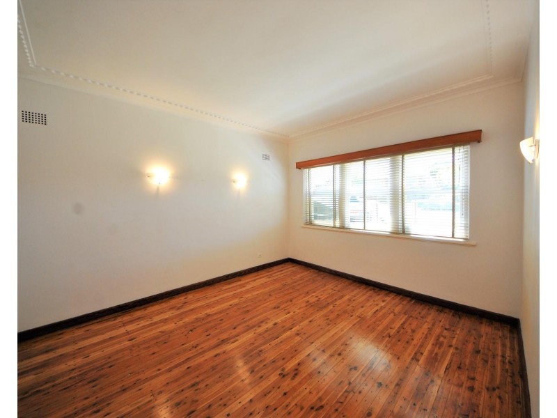 35 View Street, Sefton NSW 2162