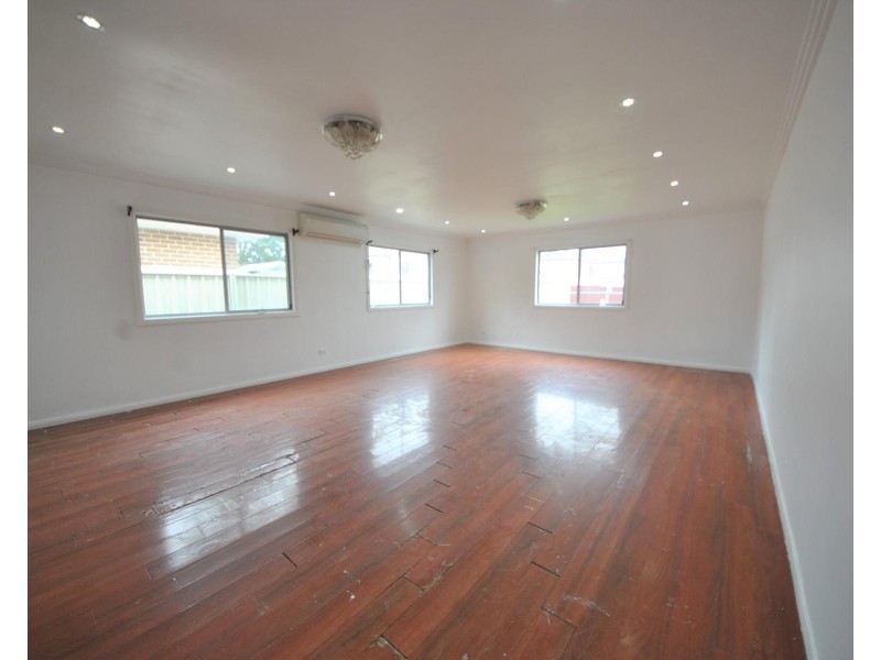 2 Proctor Parade, Sefton NSW 2162
