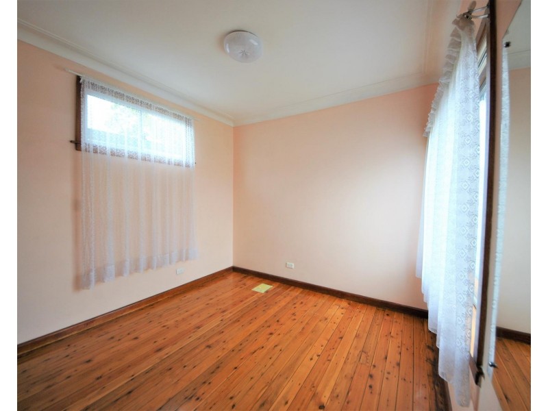 2/113 Brunker Road, Yagoona NSW 2199