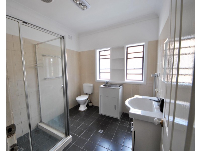 2/461 Hume Highway, Yagoona NSW 2199